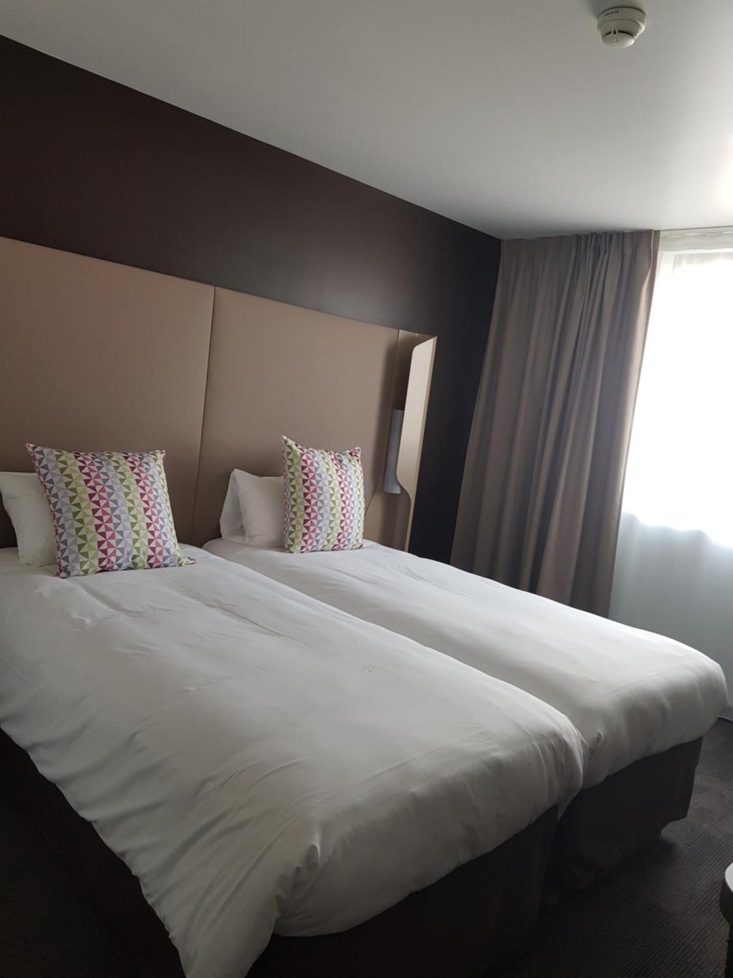 Campanile Fontainebleau Otel Oda fotoğraf
